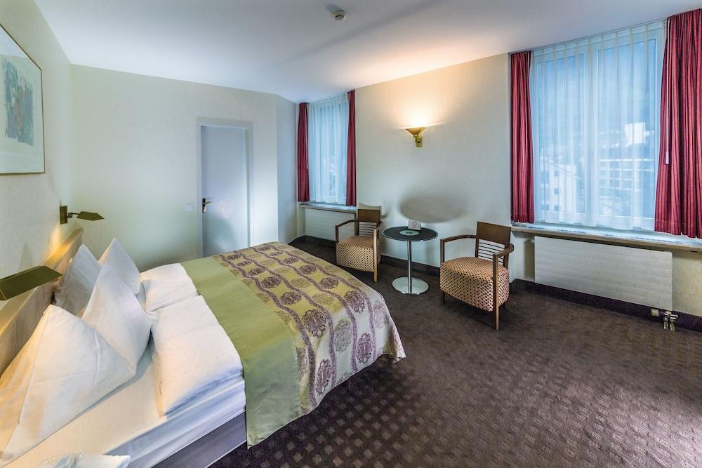 Seehotel Waldstaetterhof Swiss Quality Brunnen Exterior foto